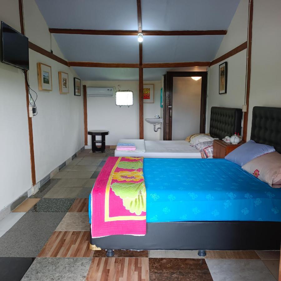 Omah Singo Stay & Resto Yogyakarta Бантул Екстериор снимка
